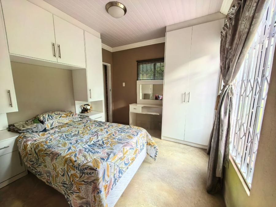 5 Bedroom Property for Sale in Vaalpark Free State